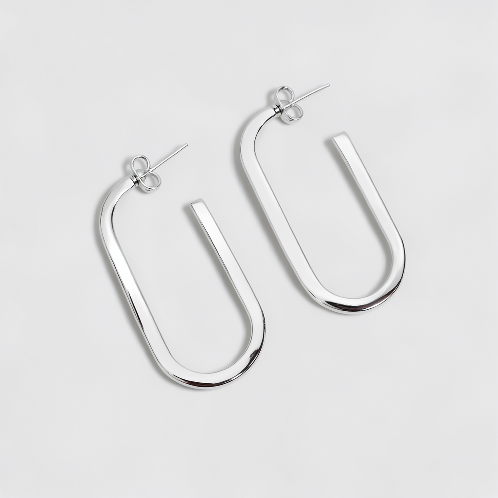Pegaso — Aretes U Geométrica en Plata 925