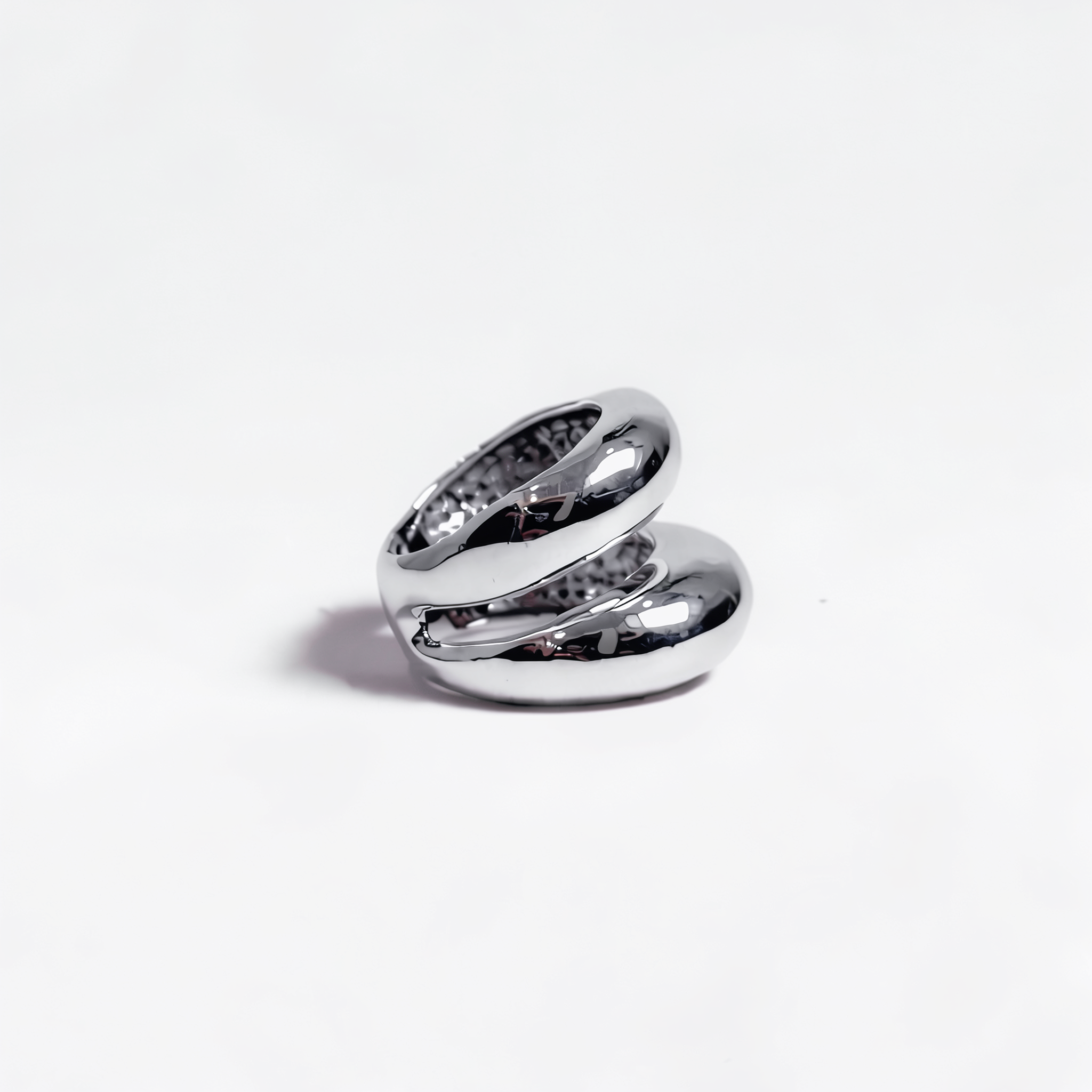 Calipso — Anillo Ola en Plata 925
